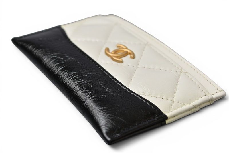 Chanel Card Case Business Holder Gabrielle Quilted Lambskin Calfskin White Black — view 8