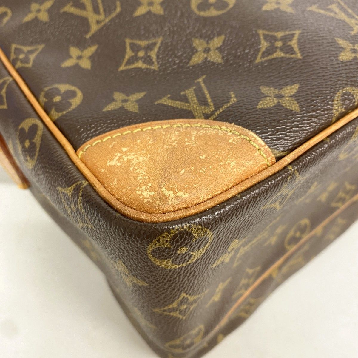 Louis Vuitton Shoulder Bag Monogram Nile GM Brown — view 6