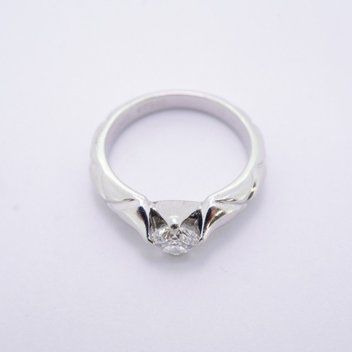 Chanel Ring Quilted Platinum Diamond — view 3