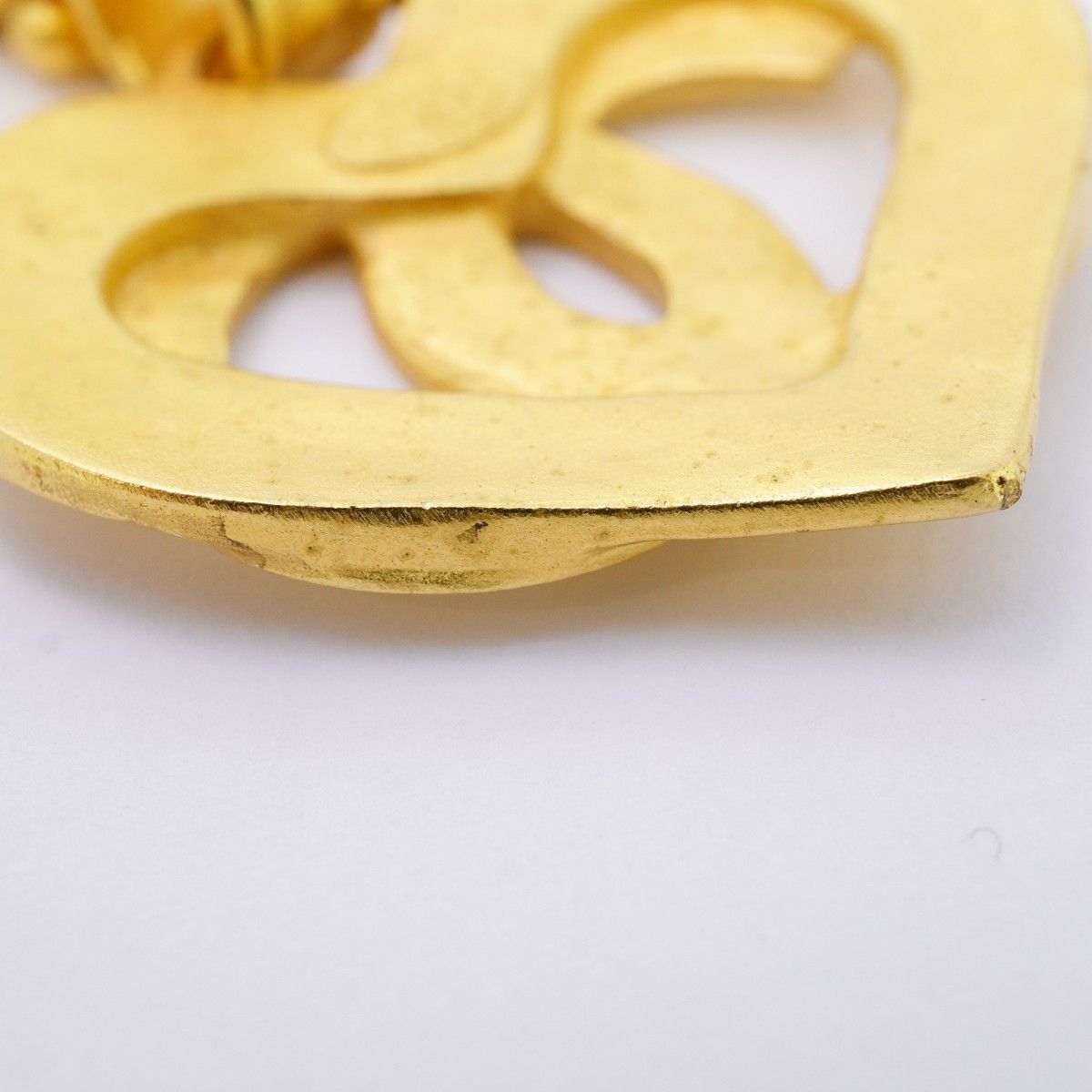 Chanel Earrings Vintage CC Logo Heart Motif Gold Plated — view 6