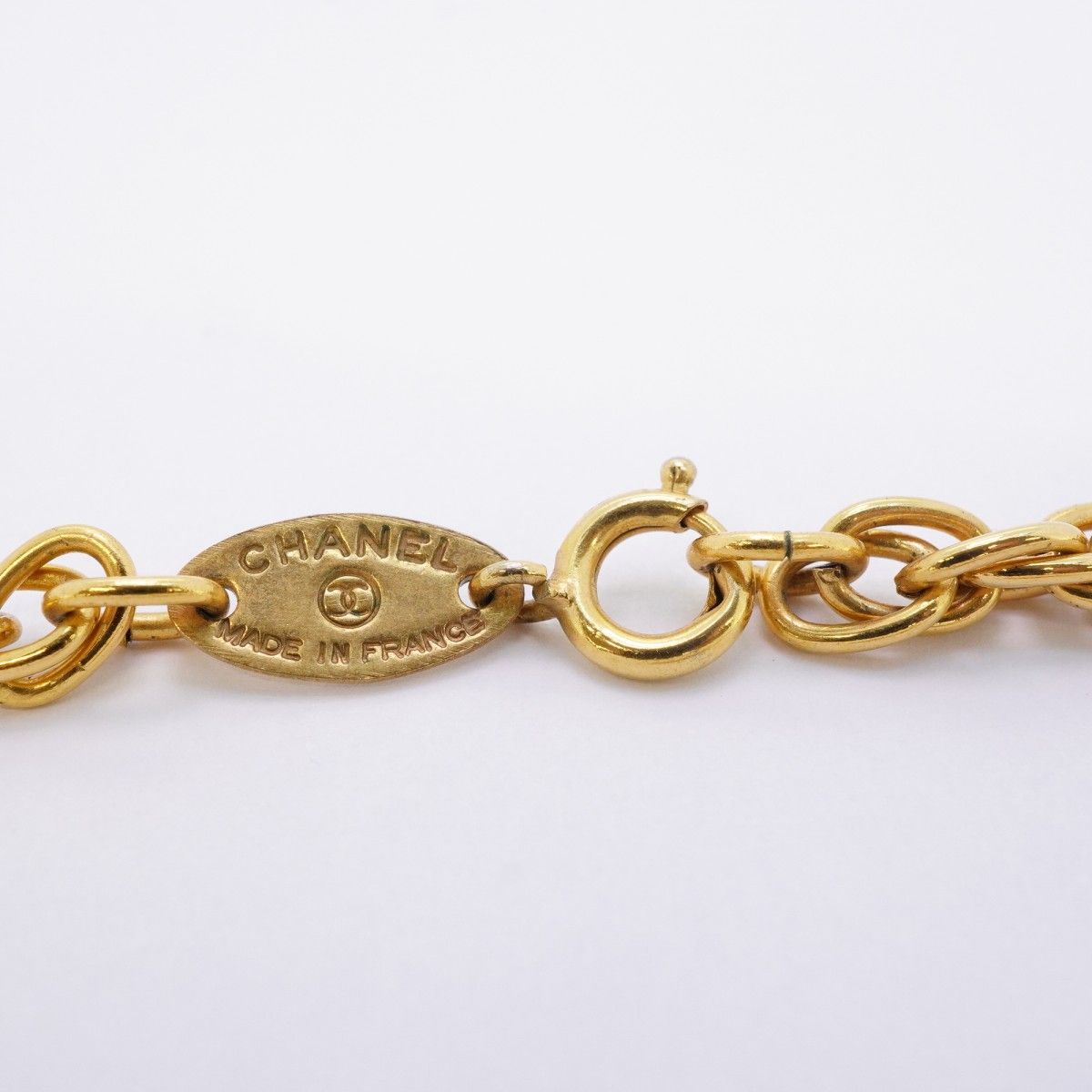 Chanel Necklace Vintage CC Logo Gold Plated Faux Pearl — view 4