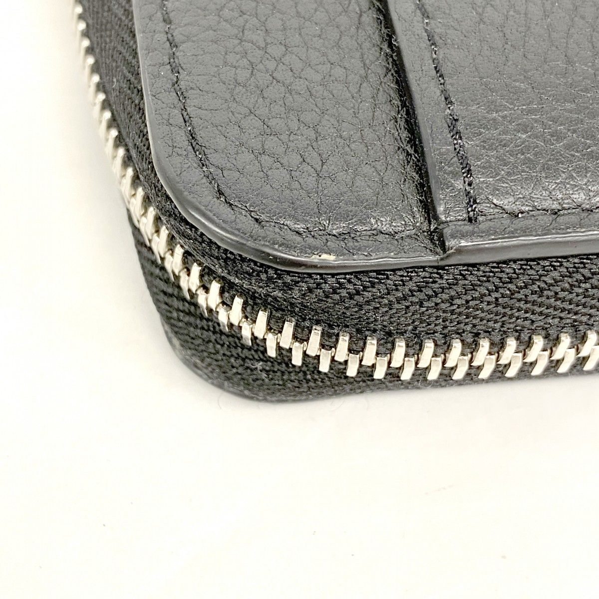 Louis Vuitton Wallet Zippy Lockme Noir — view 6