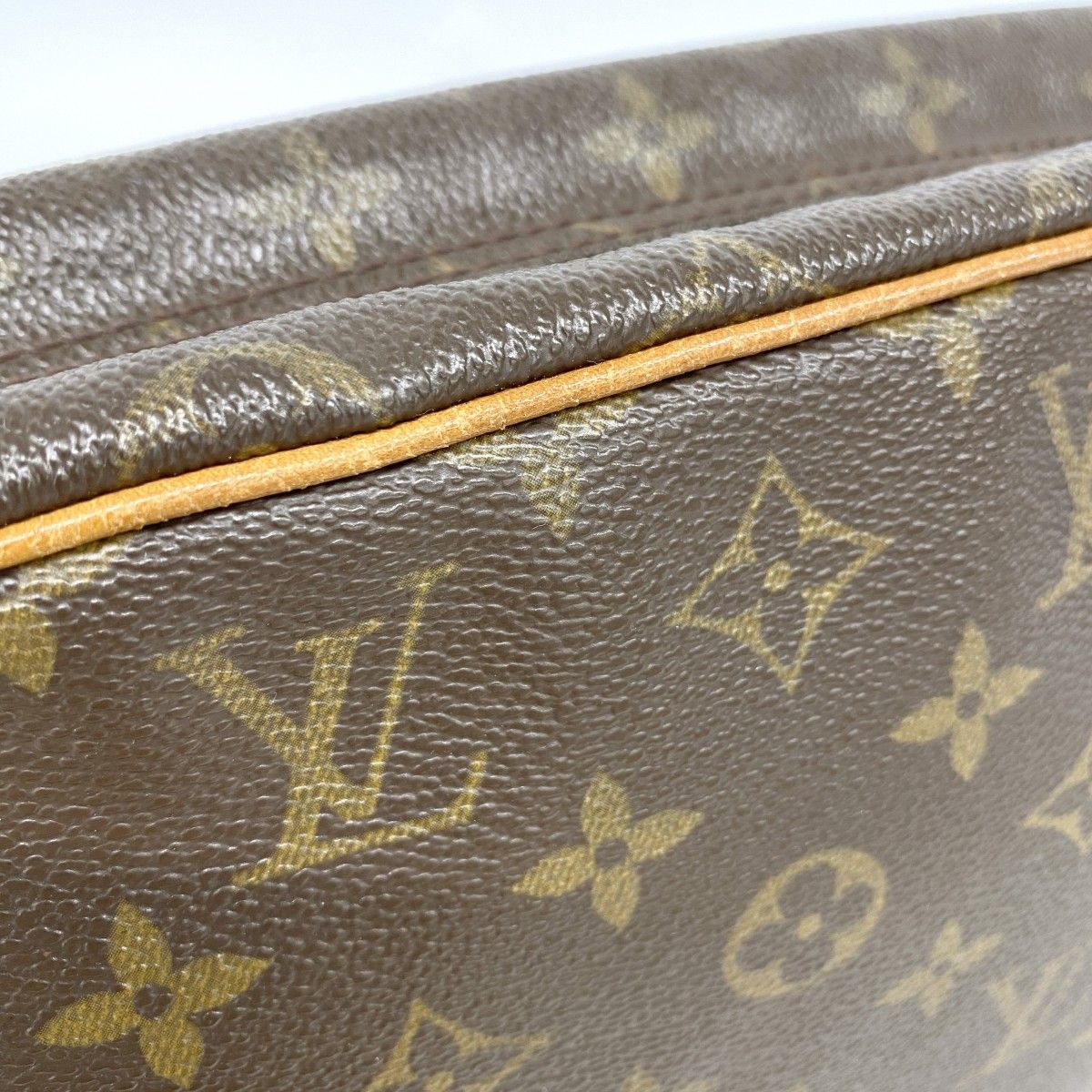 Louis Vuitton Shoulder Bag Monogram Nile Brown — view 7