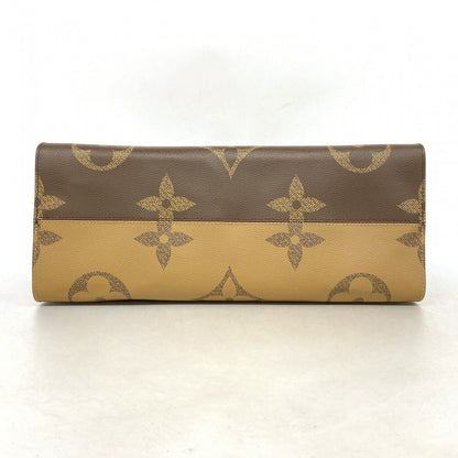 Louis Vuitton Tote Monogram Giant Reverse On The Go GM Brown 2-Way — view 3