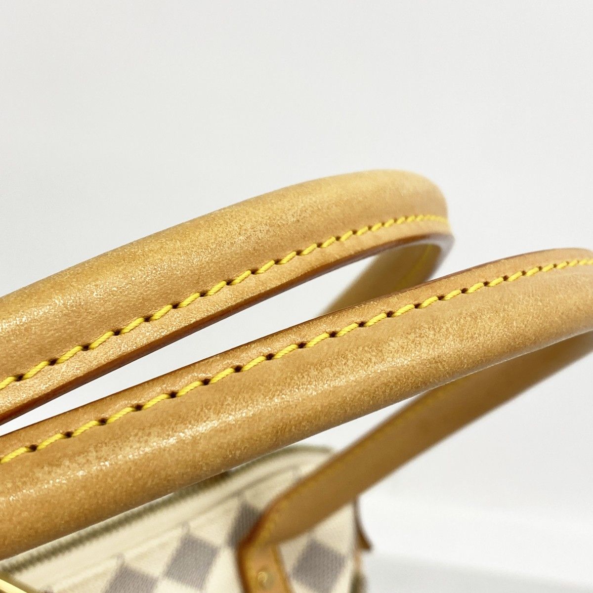Louis Vuitton Tote Damier Azur Figheri PM White — view 8