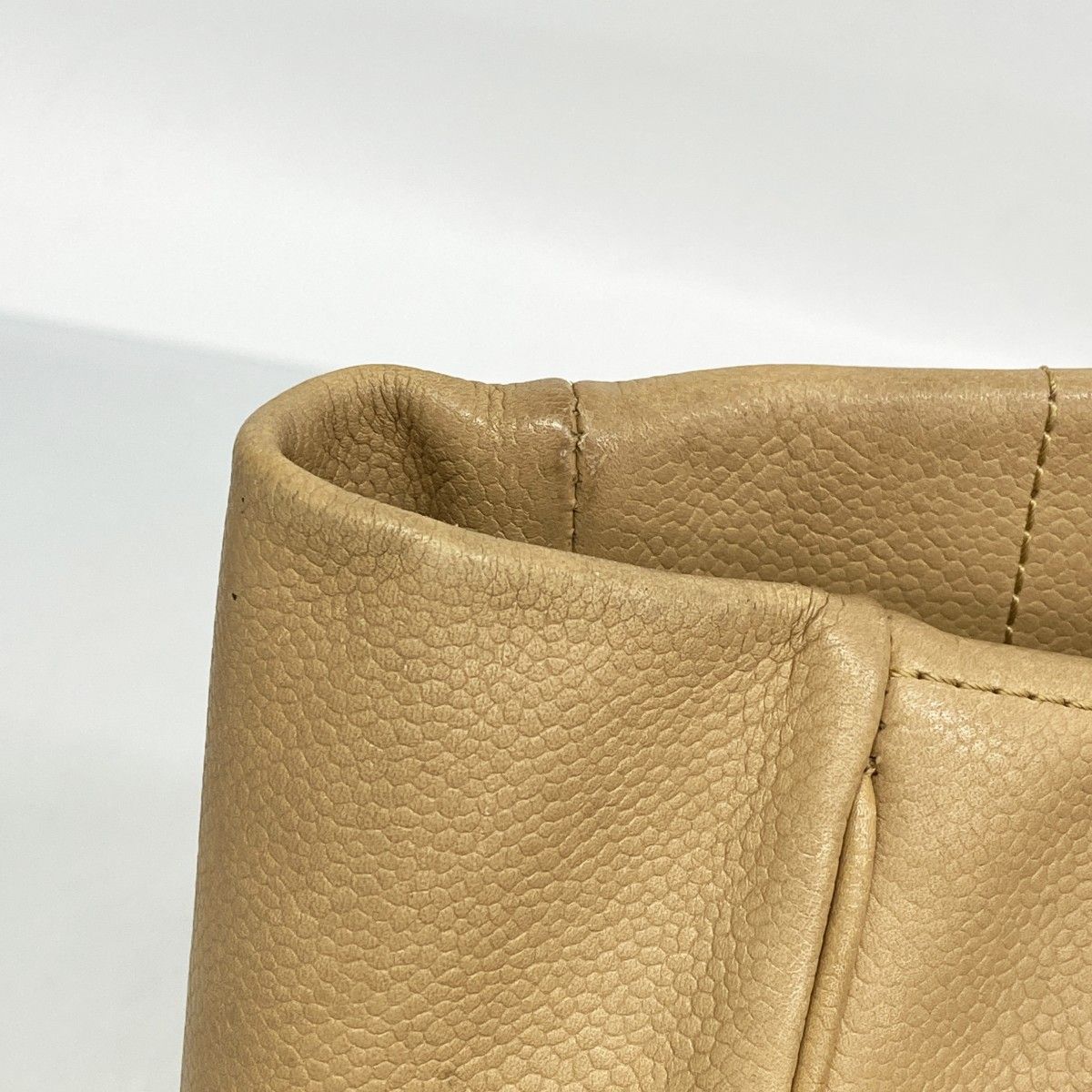 Chanel Handbag Choco Bar Leather Beige Silver — view 7