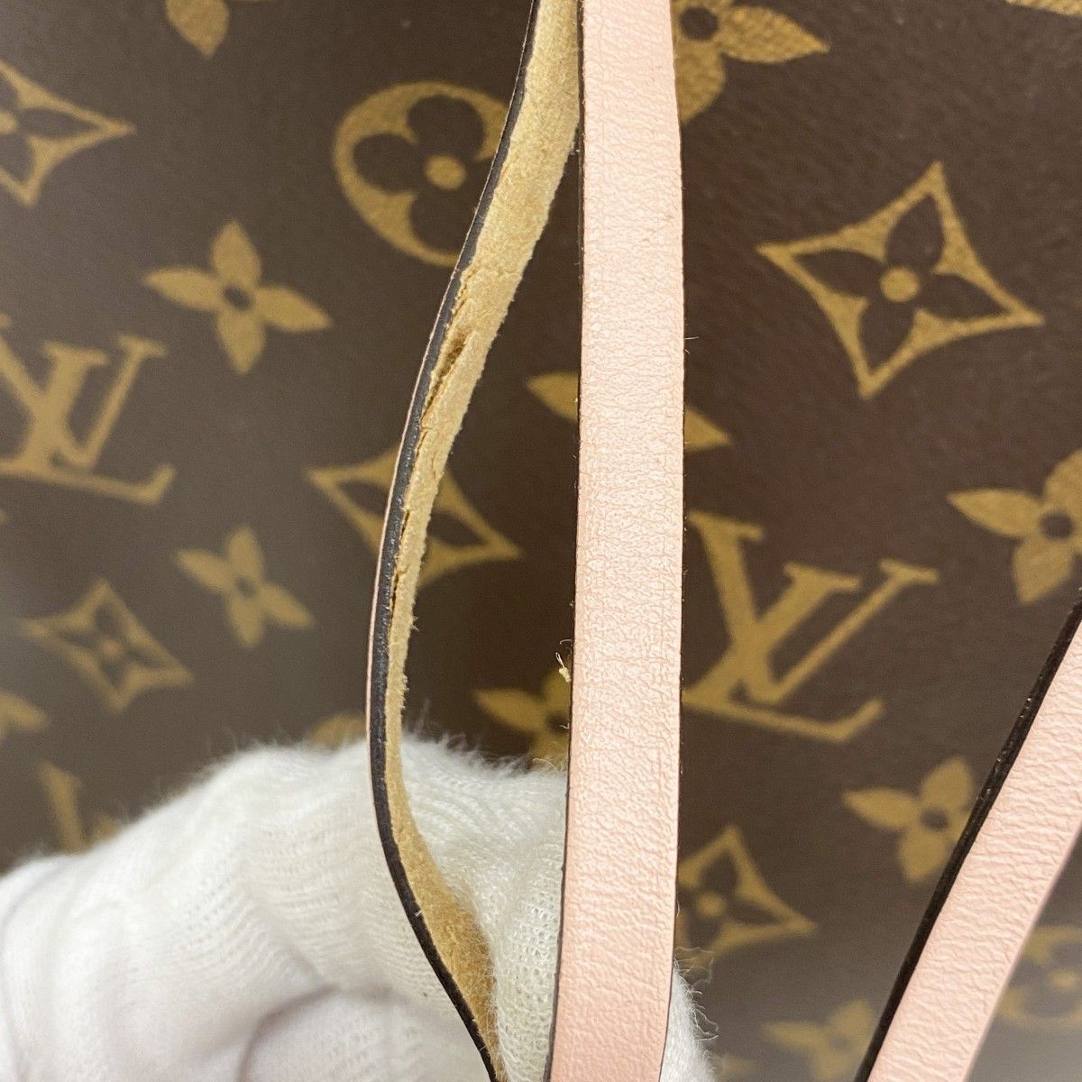Louis Vuitton Shoulder Bag Monogram Neo Noe Rose Poudre — view 8