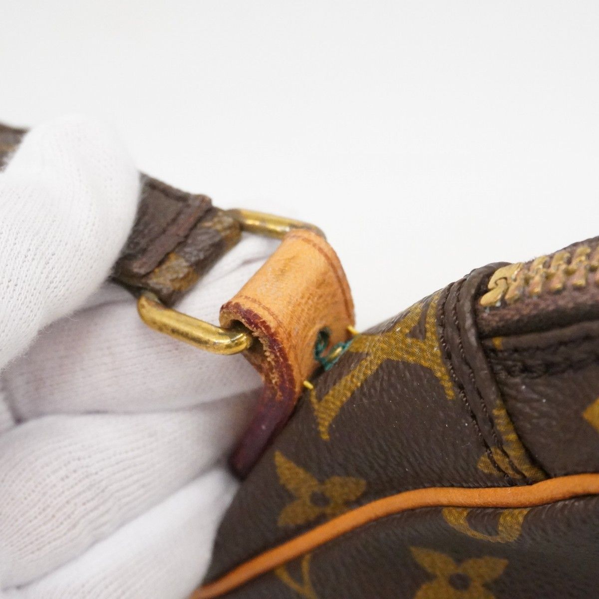 Louis Vuitton Shoulder Bag Monogram Danube Brown — view 6