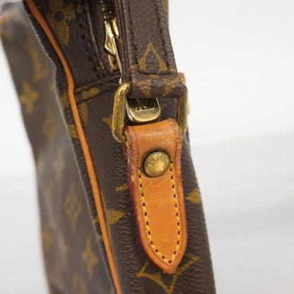 Louis Vuitton Shoulder Bag Monogram Danube Brown — view 9
