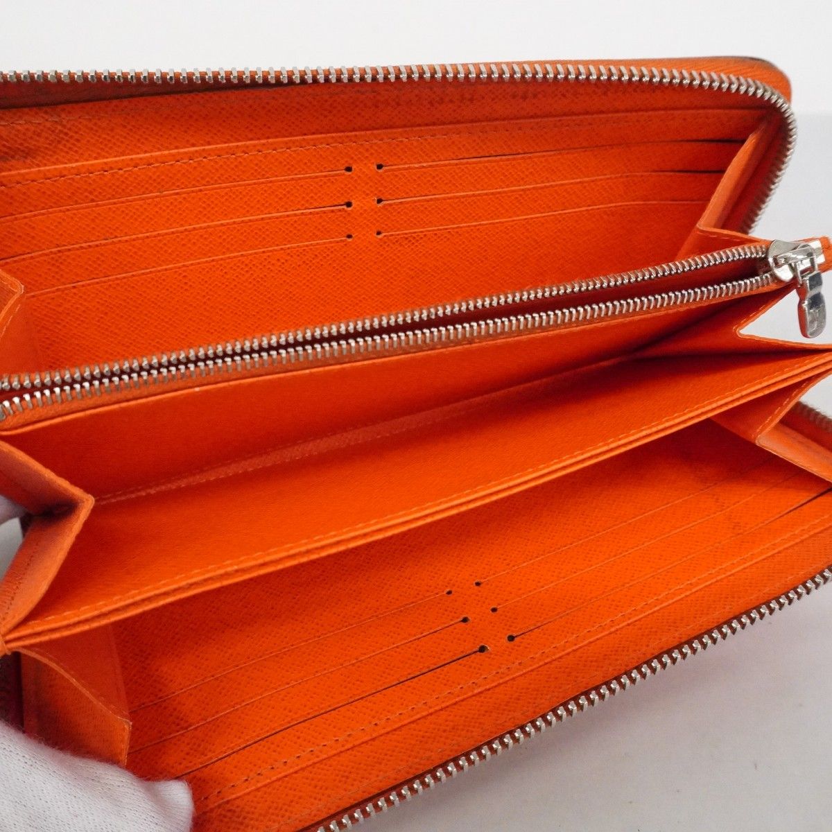 Louis Vuitton Wallet Epi Zippy Minnesota — view 3
