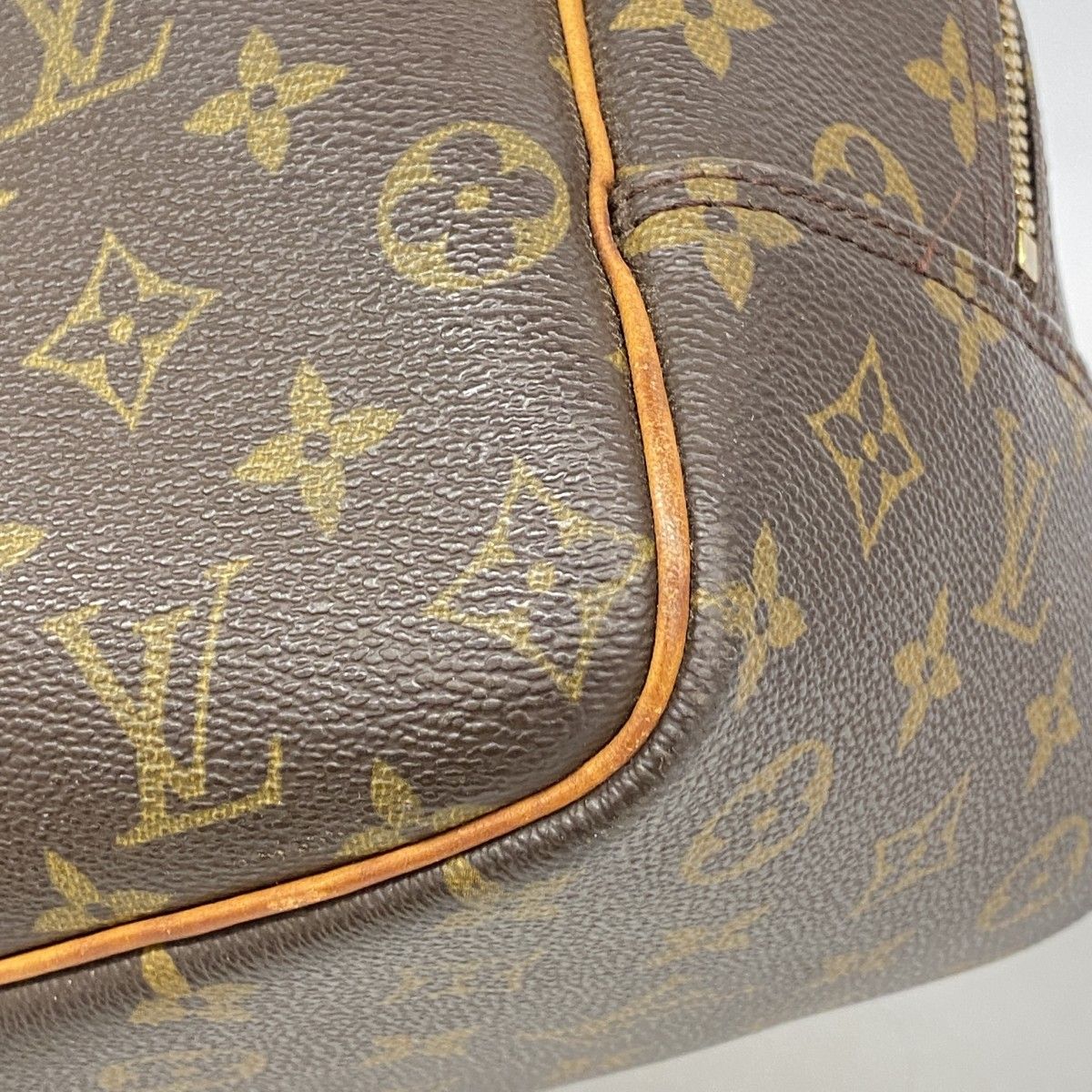 Louis Vuitton Handbag Monogram Deauville Brown — view 7