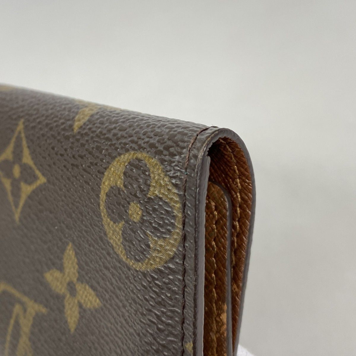 Louis Vuitton Key Case Monogram Multicles 6 Brown Key Holder — view 6