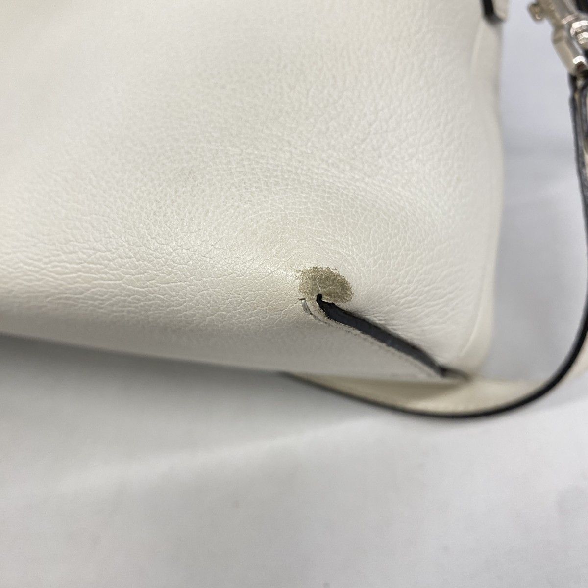 Fendi Handbag by the Way Leather Ivory Silver 2-Way — view 8