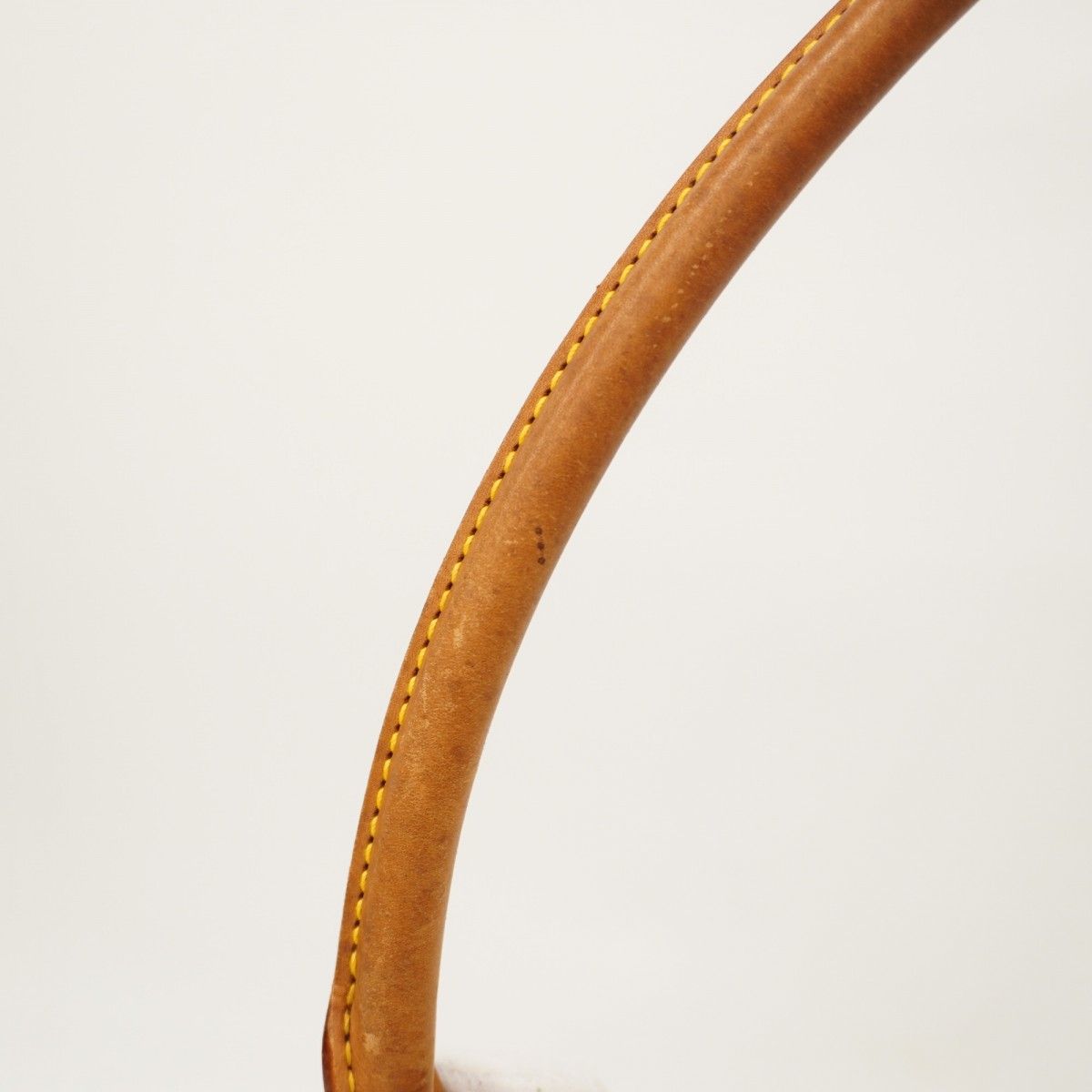 Louis Vuitton Shoulder Bag Monogram Looping GM Brown — view 8