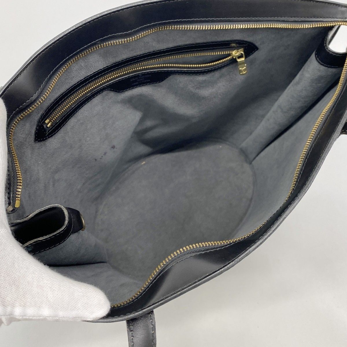 Louis Vuitton Shoulder Bag Epi Saint Jacques Shopping Noir — view 4