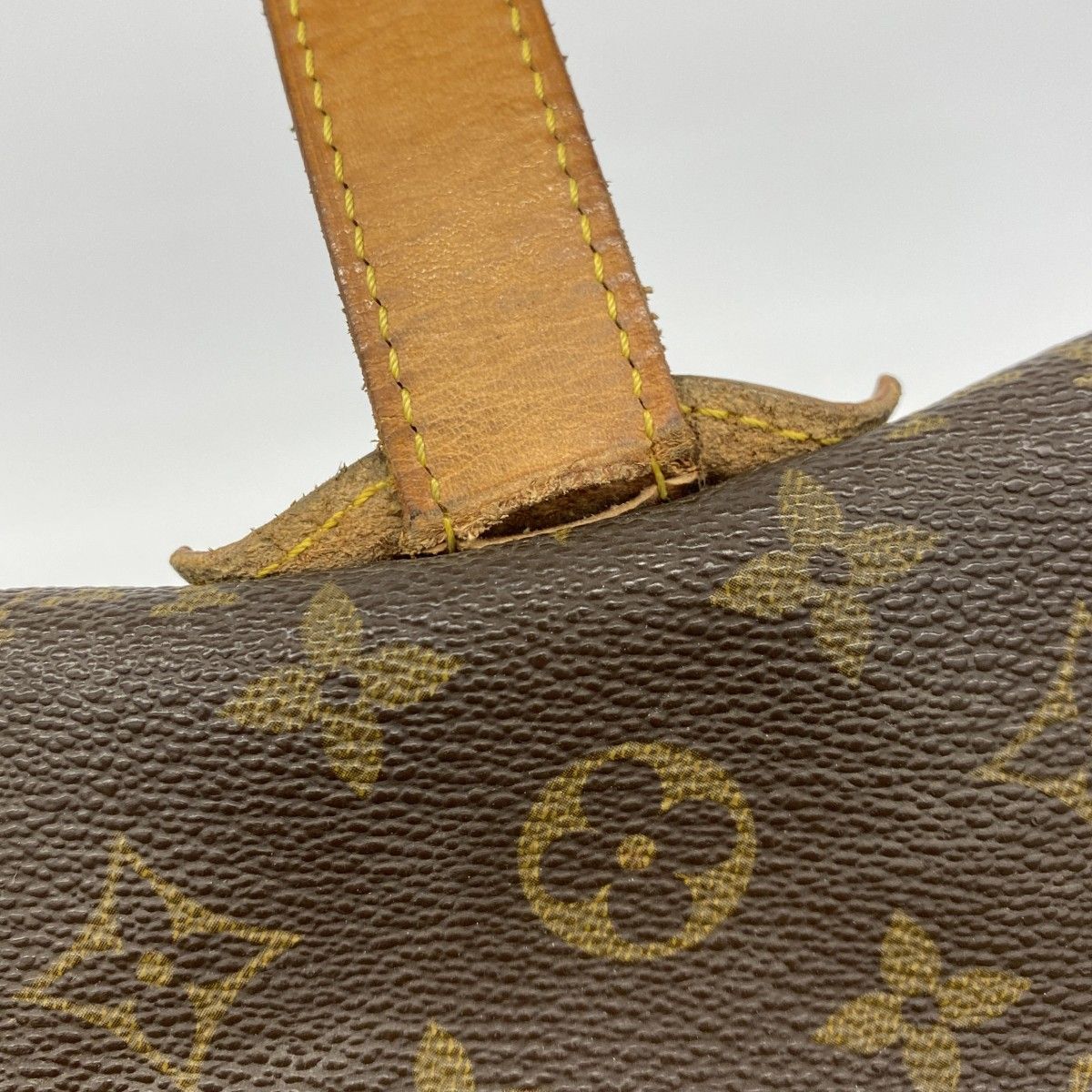 Louis Vuitton Shoulder Bag Monogram Saumur 35 Brown — view 6