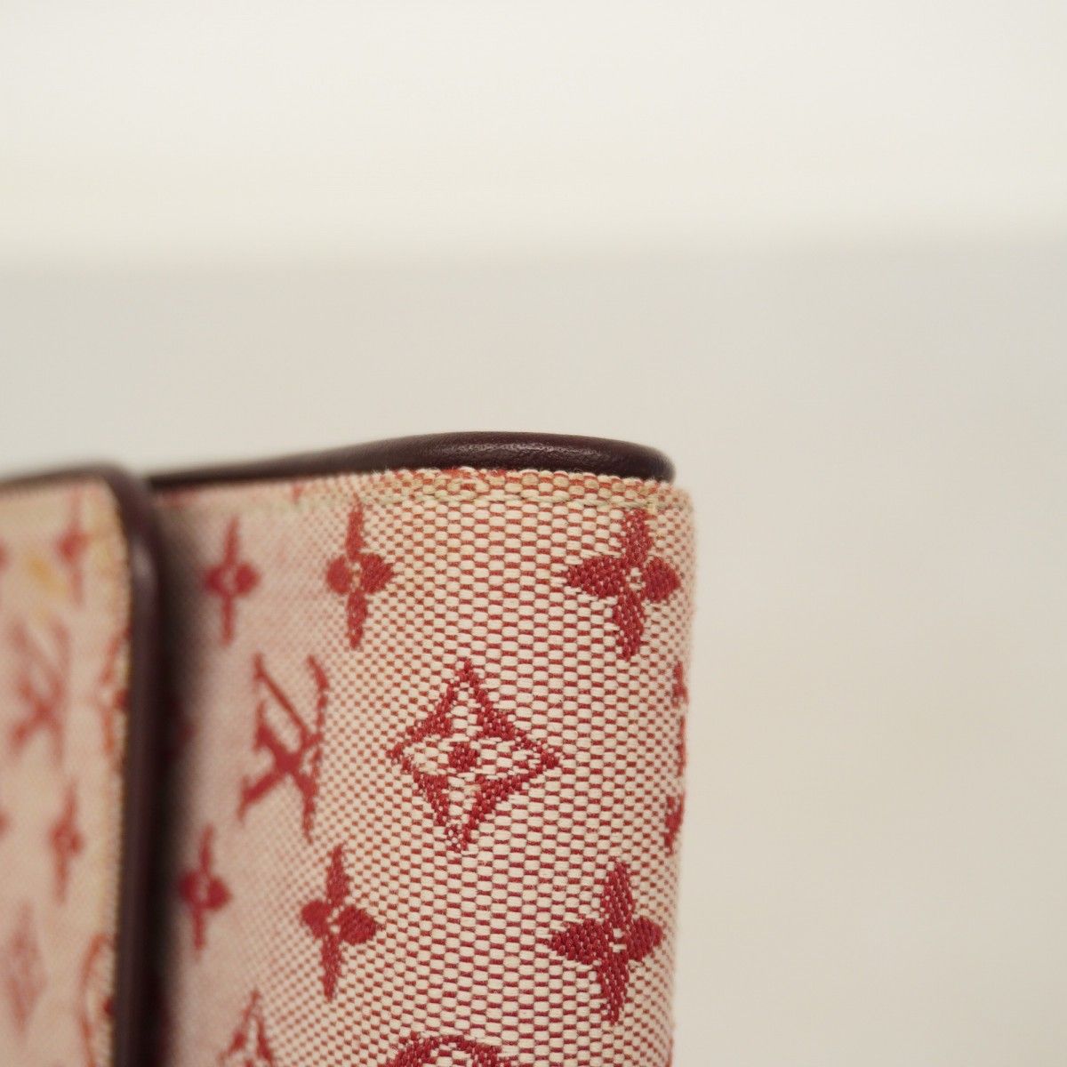 Louis Vuitton Trifold Wallet Monogram Mini Porte Tresor International Cerise — view 6