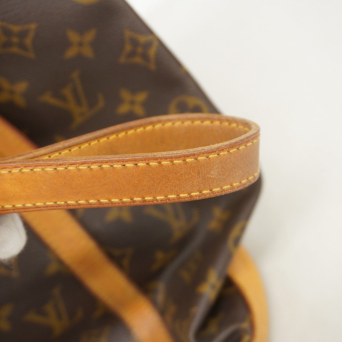 Louis Vuitton Tote Monogram Bucket GM Brown — view 9