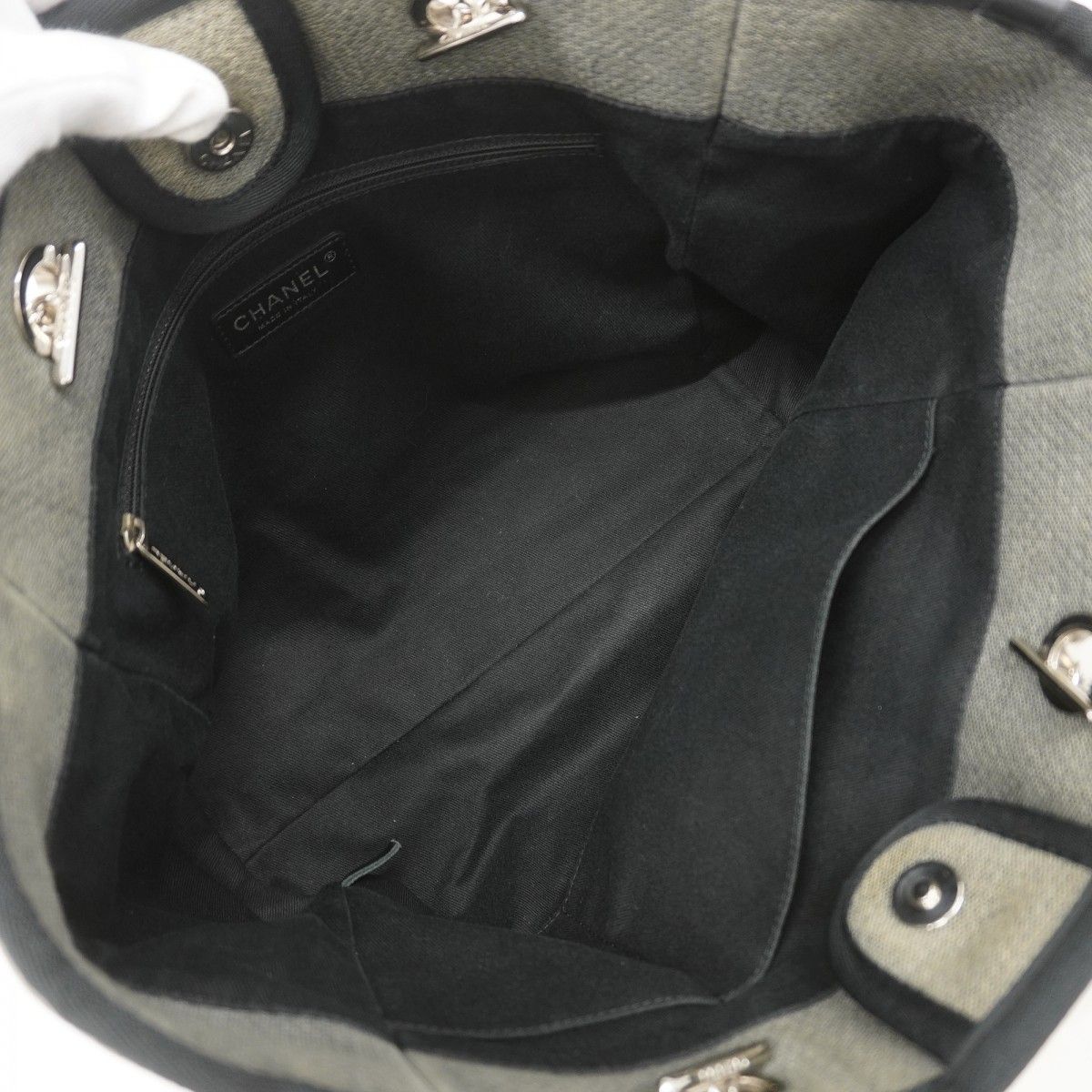 Chanel Chain Tote Deauville Canvas Black Gray Silver — view 4