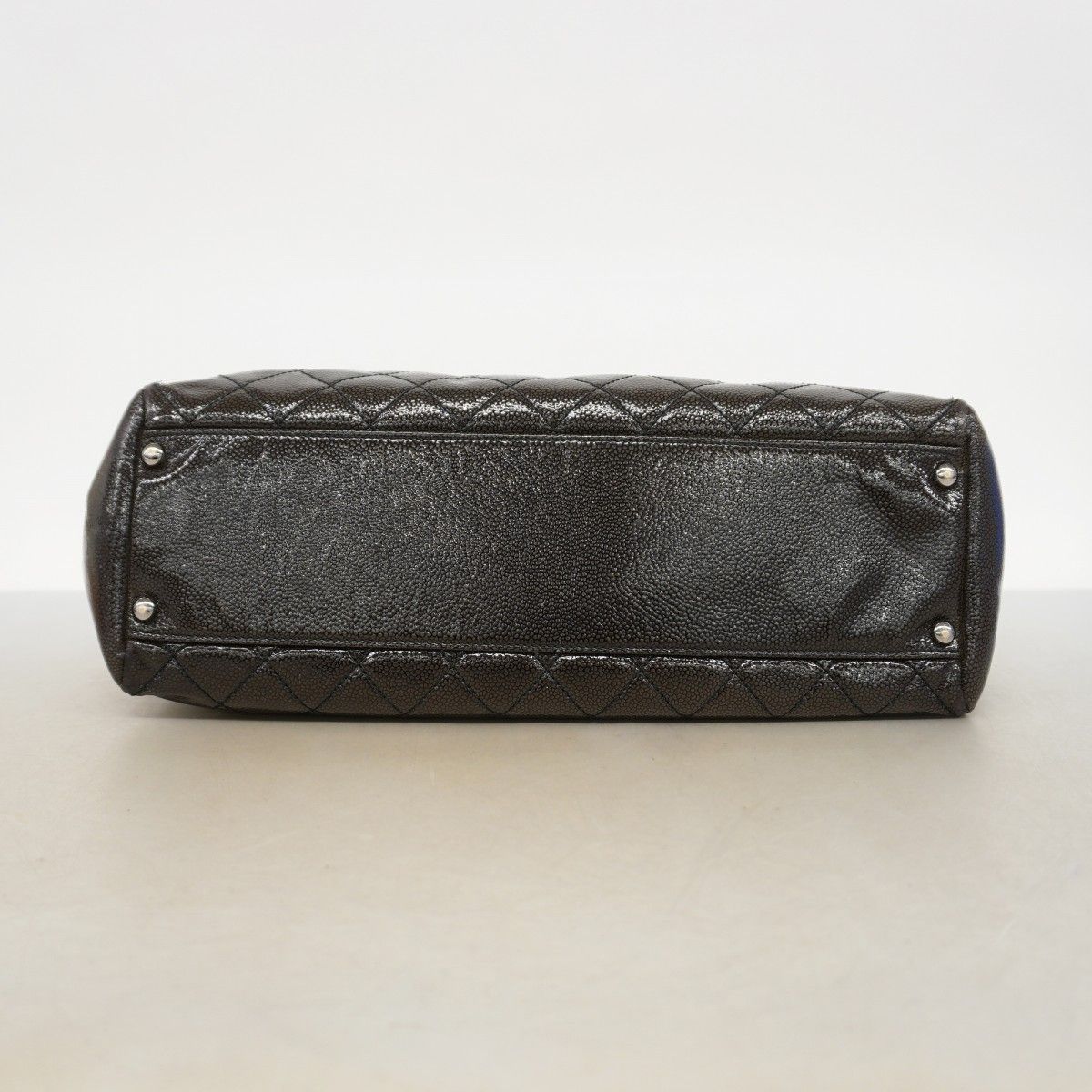 Chanel Chain Tote 2.55 Patent Leather Black Brown Silver — view 3