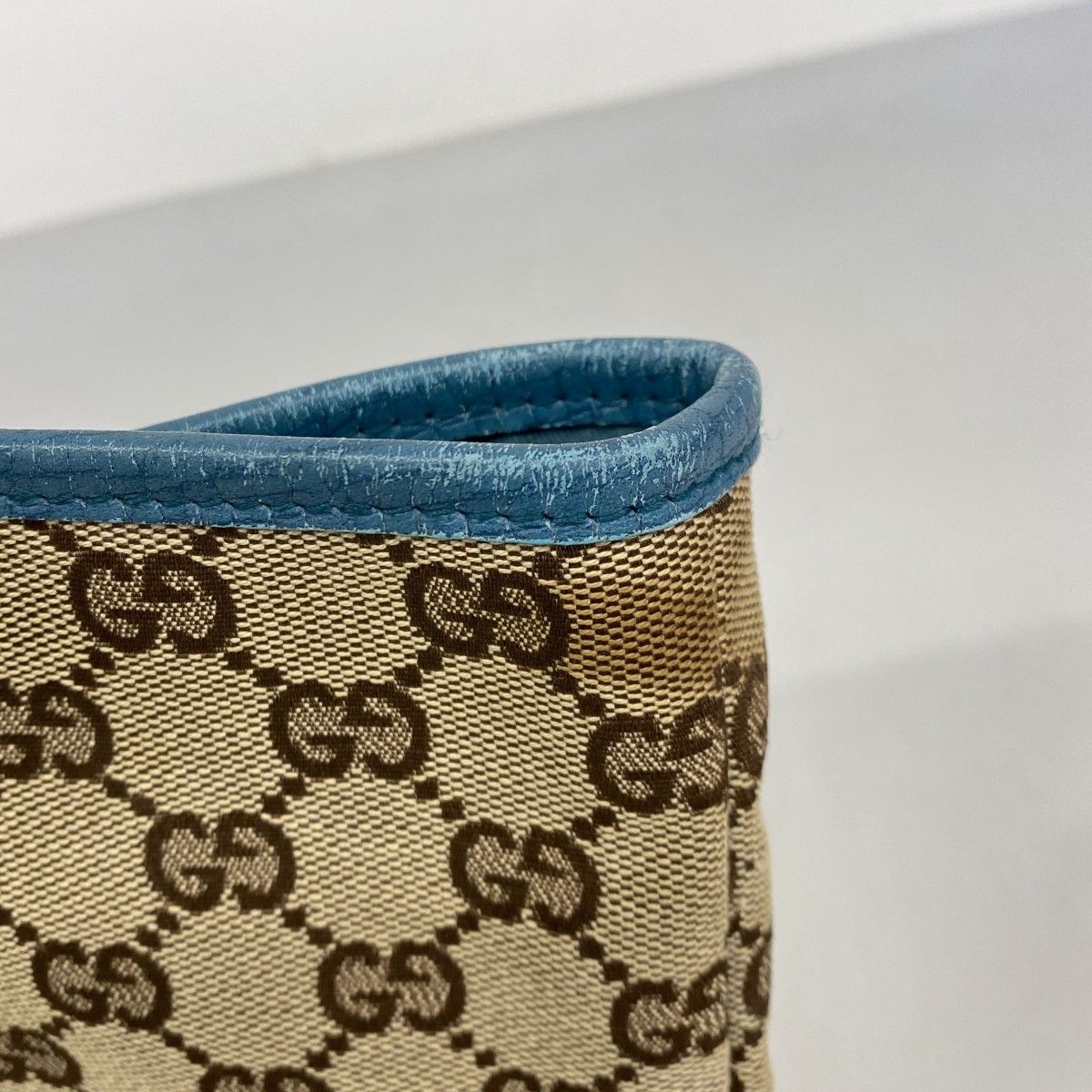 Gucci Tote GG Canvas Beige Blue Champagne Gold — view 7