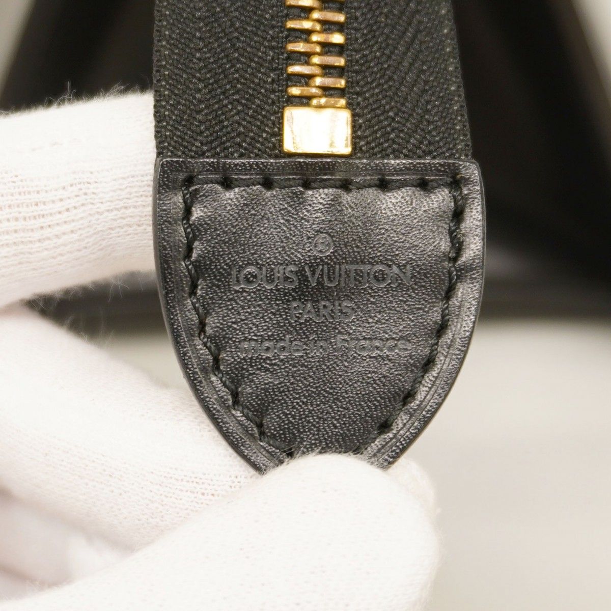 Louis Vuitton Handbag Epi Triangle Noir — view 5