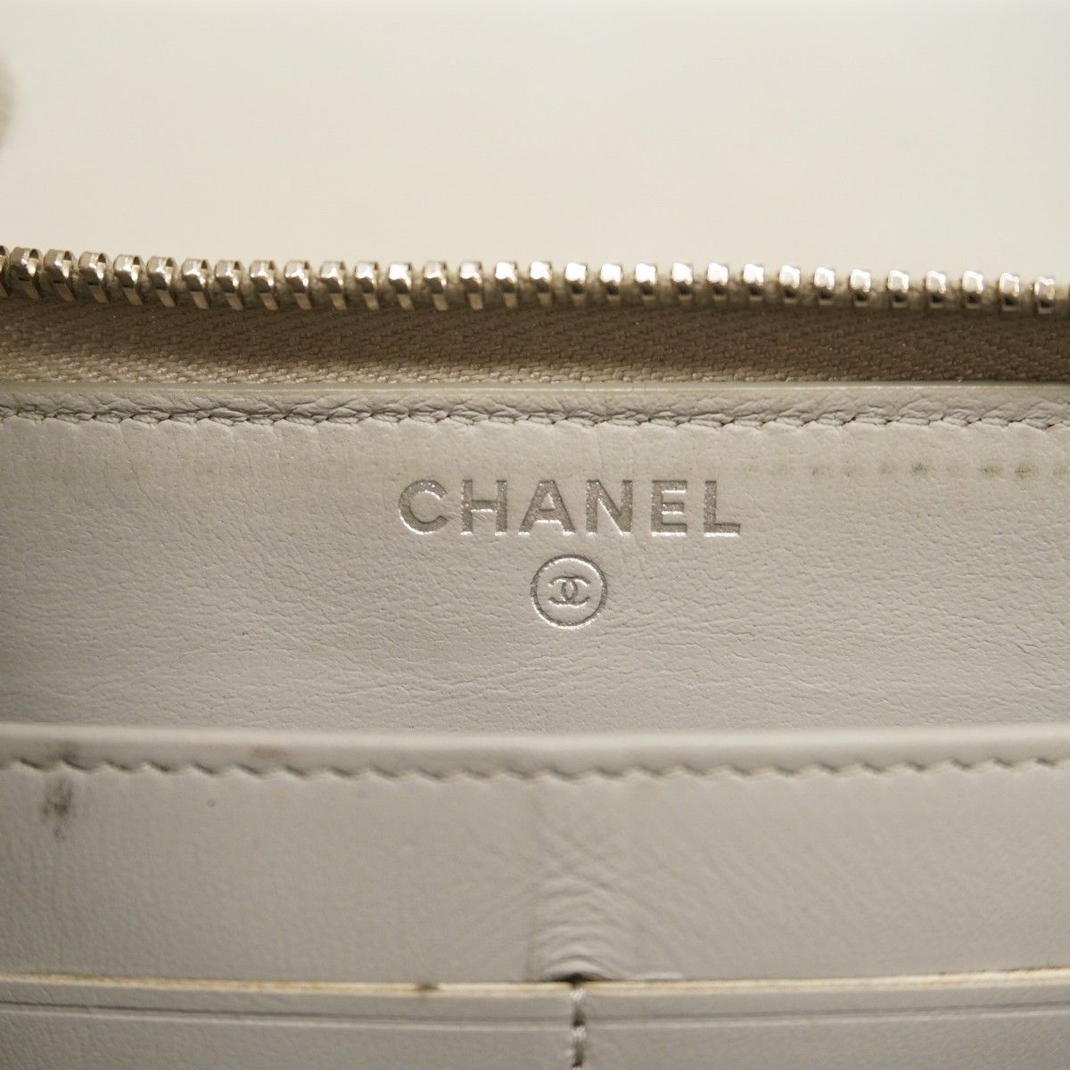 Chanel Wallet Deauville Tweed Gray Silver Handbag — view 5