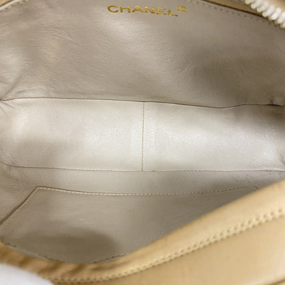 Chanel Shoulder Bag Quilted Lambskin Beige Gold — view 4