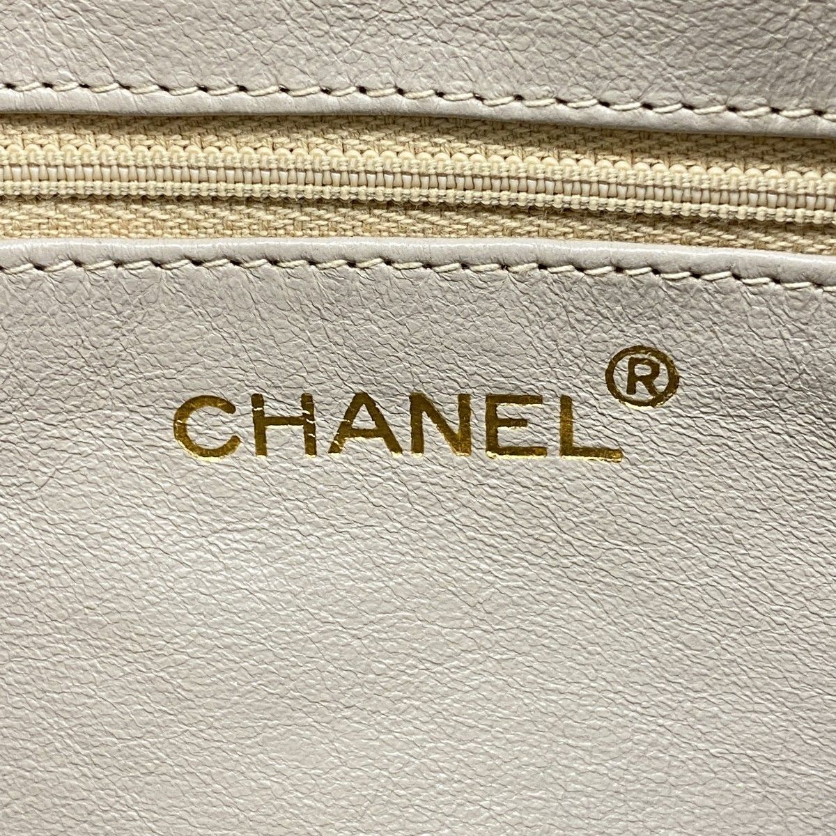Chanel Shoulder Bag Quilted Lambskin Beige Gold — view 5
