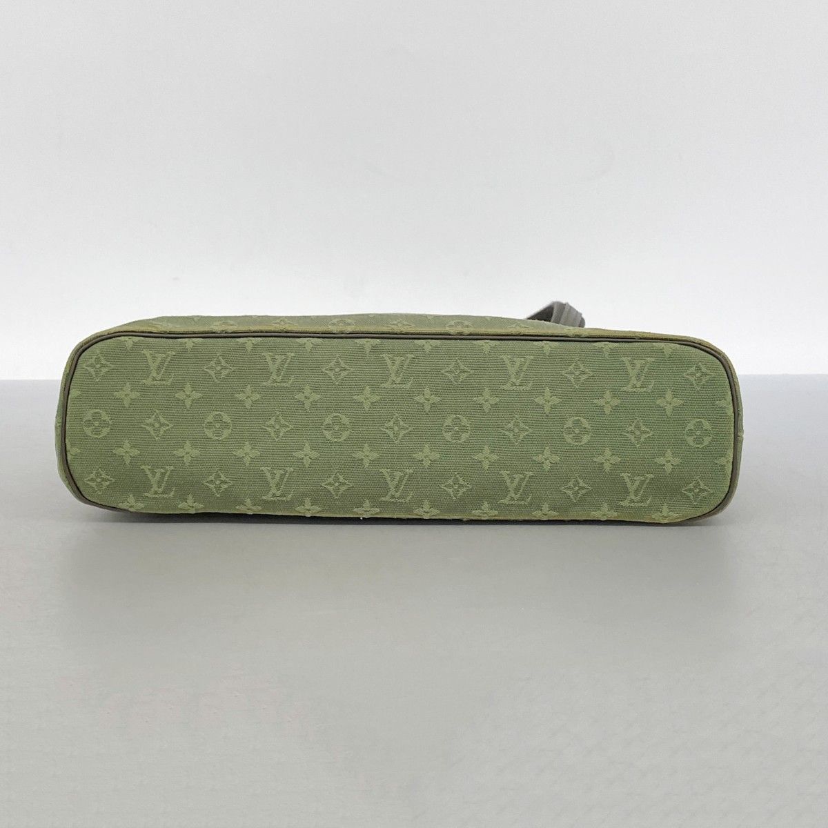 Louis Vuitton Handbag Monogram Mini Lucille PM Khaki — view 3