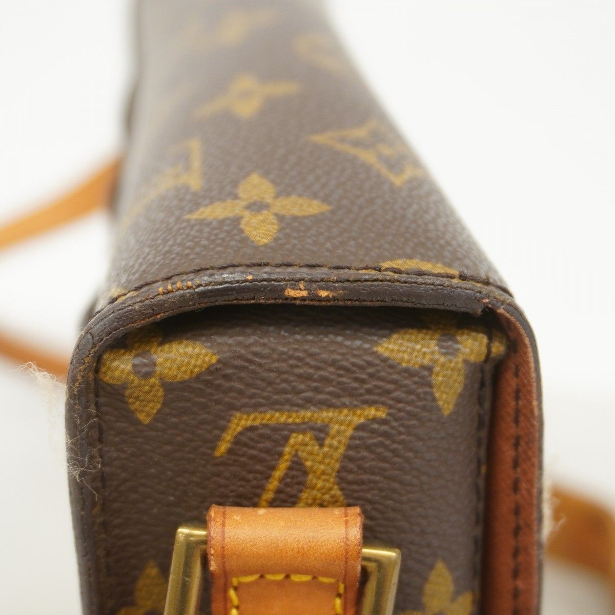 Louis Vuitton Shoulder Bag Monogram Saint Cloud GM Brown — view 8