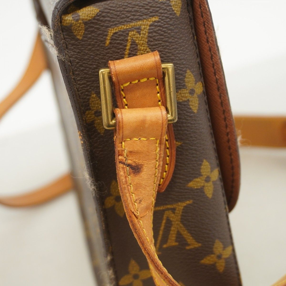 Louis Vuitton Shoulder Bag Monogram Saint Cloud GM Brown — view 9