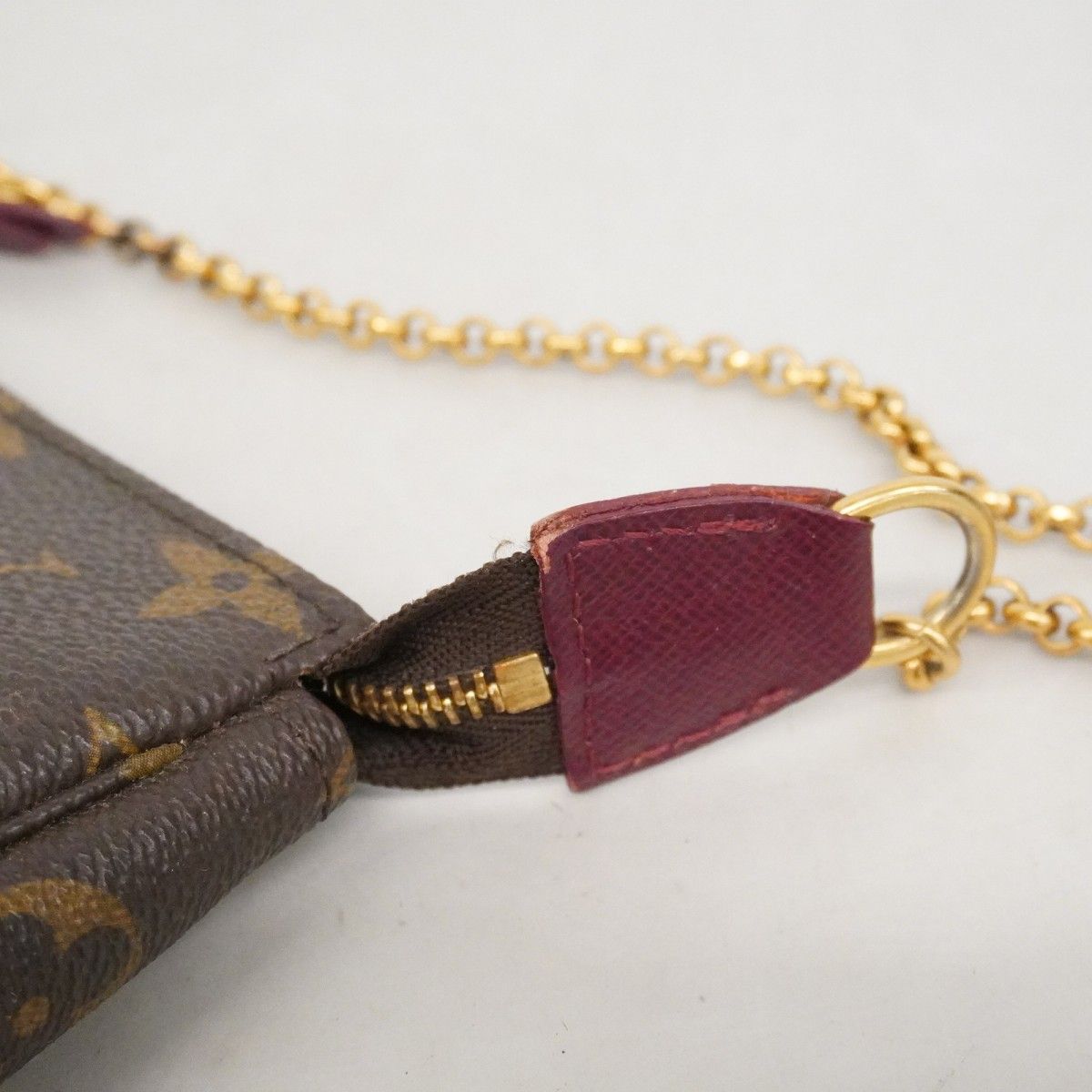 Louis Vuitton Pouch Monogram Mini Pochette Brown — view 7
