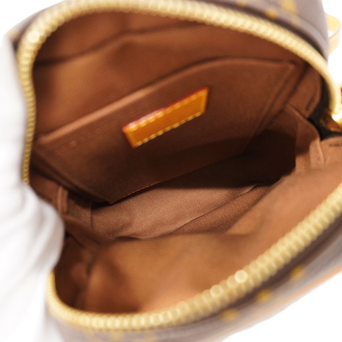Louis Vuitton Shoulder Bag Monogram Amazon Brown — view 4