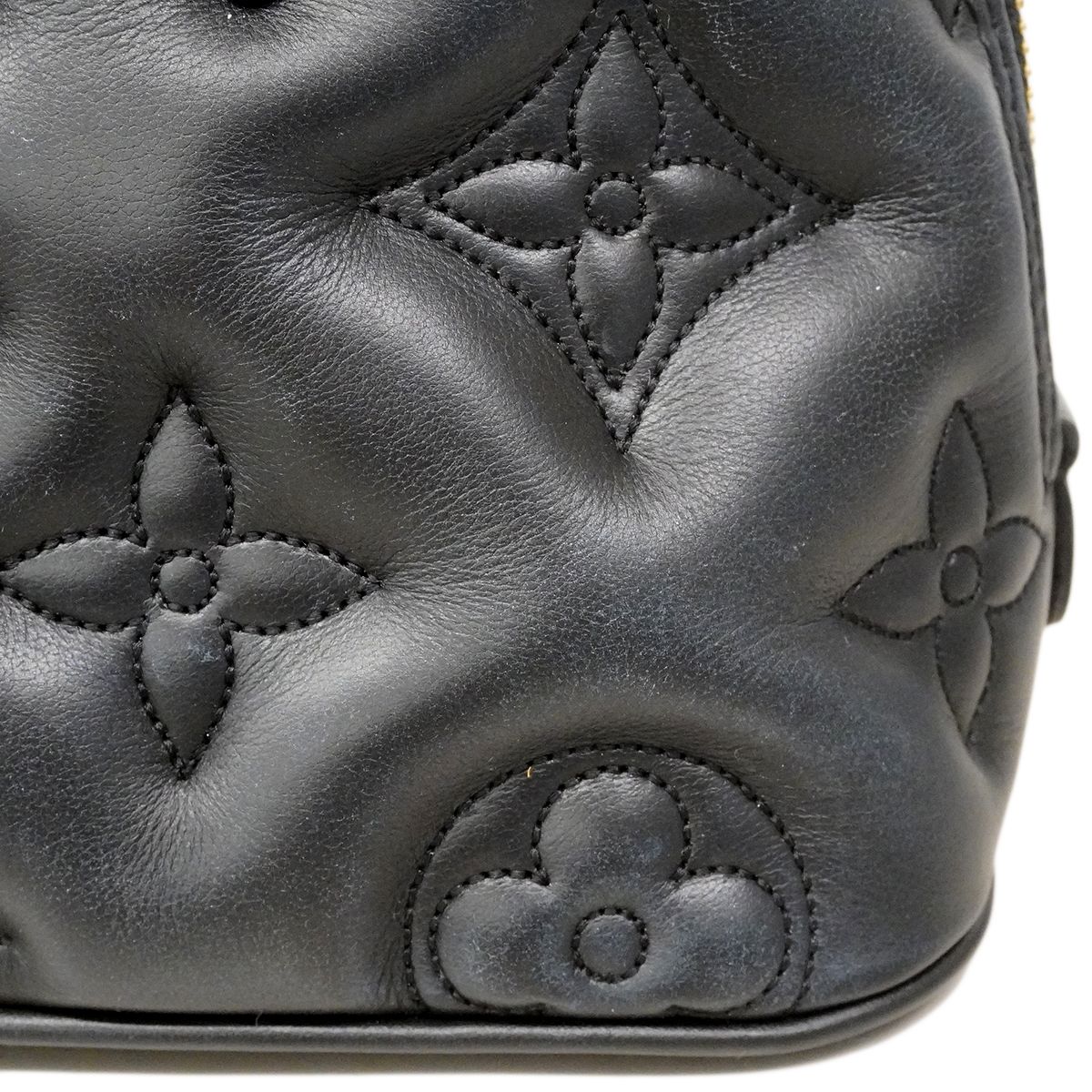 Louis Vuitton Handbag Bubble Glam Alma Soft BB Noir 2-Way — view 8