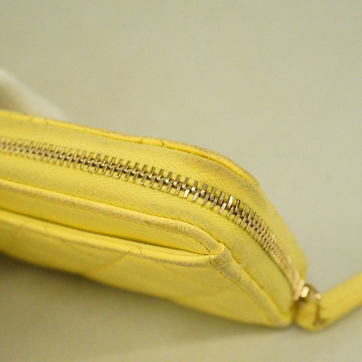 Chanel Coin Case Quilted Lambskin Yellow Gold — view 5