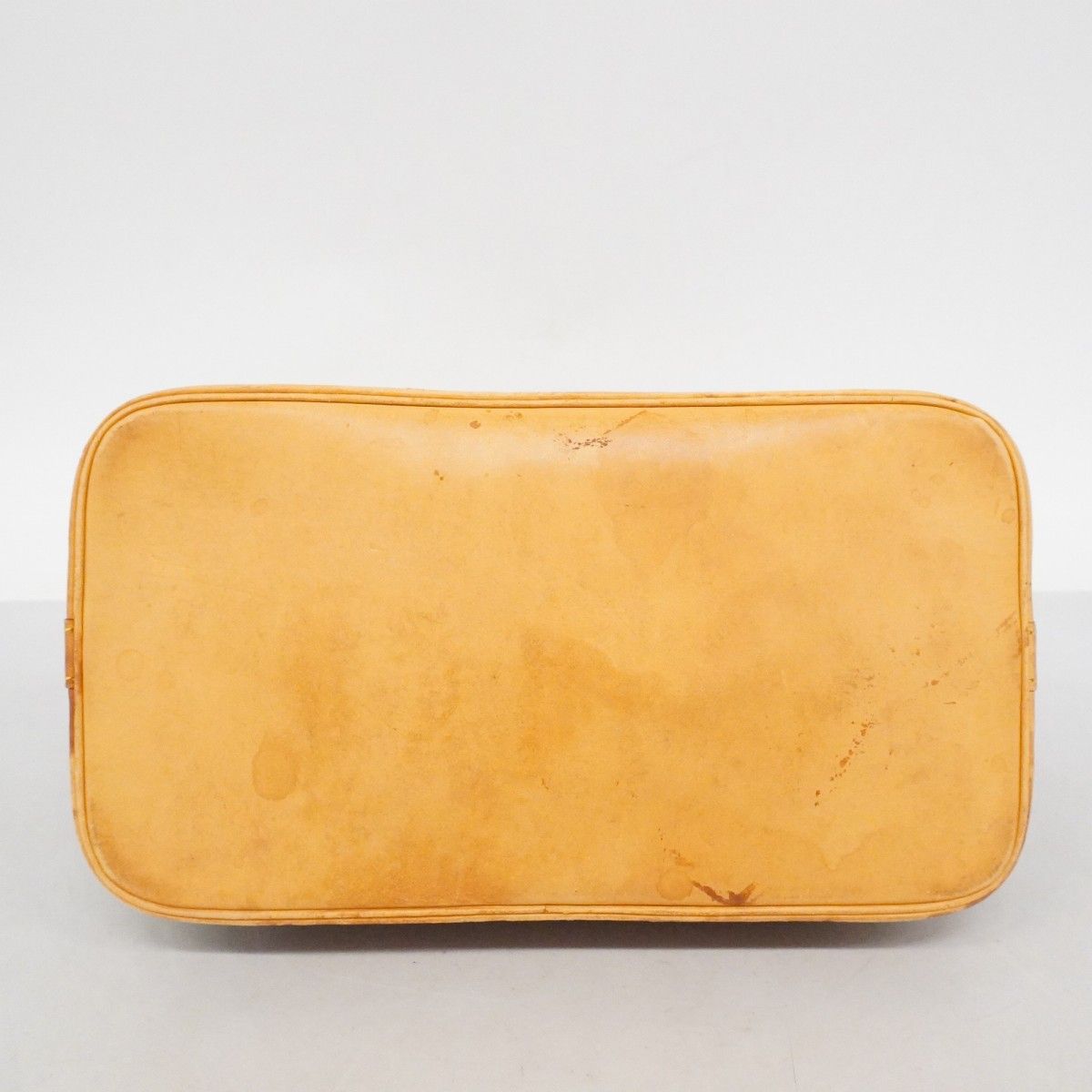 Louis Vuitton Handbag Monogram Alma Brown — view 3