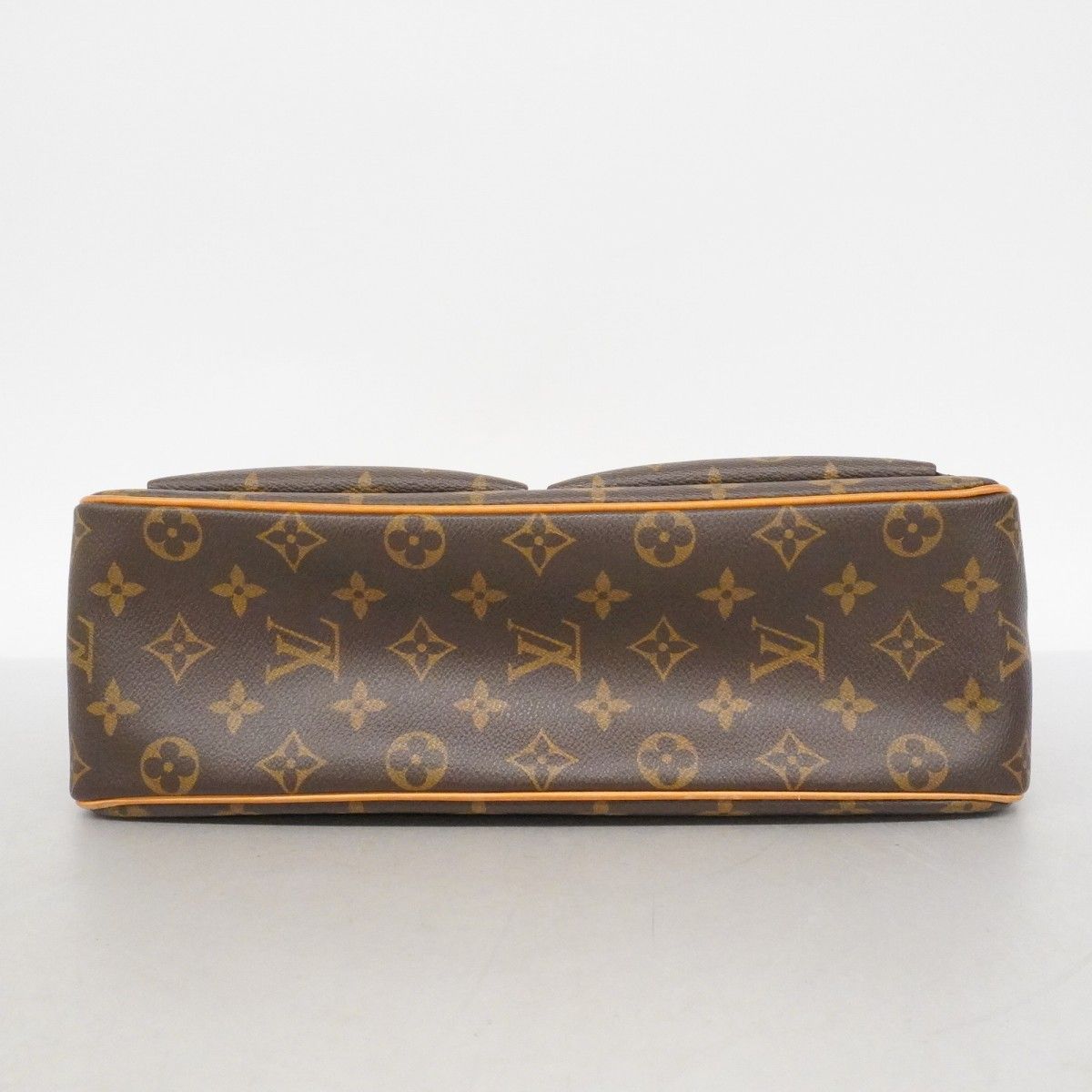 Louis Vuitton Shoulder Bag Monogram Viva Cite GM Brown — view 3