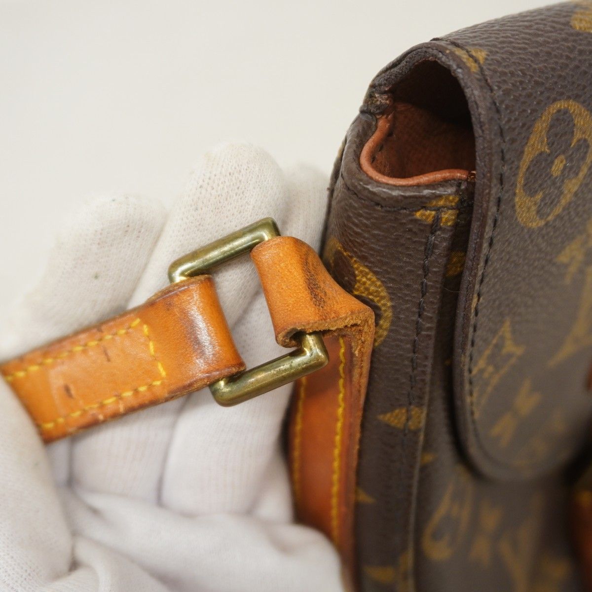 Louis Vuitton Shoulder Bag Monogram Cite PM Brown — view 6