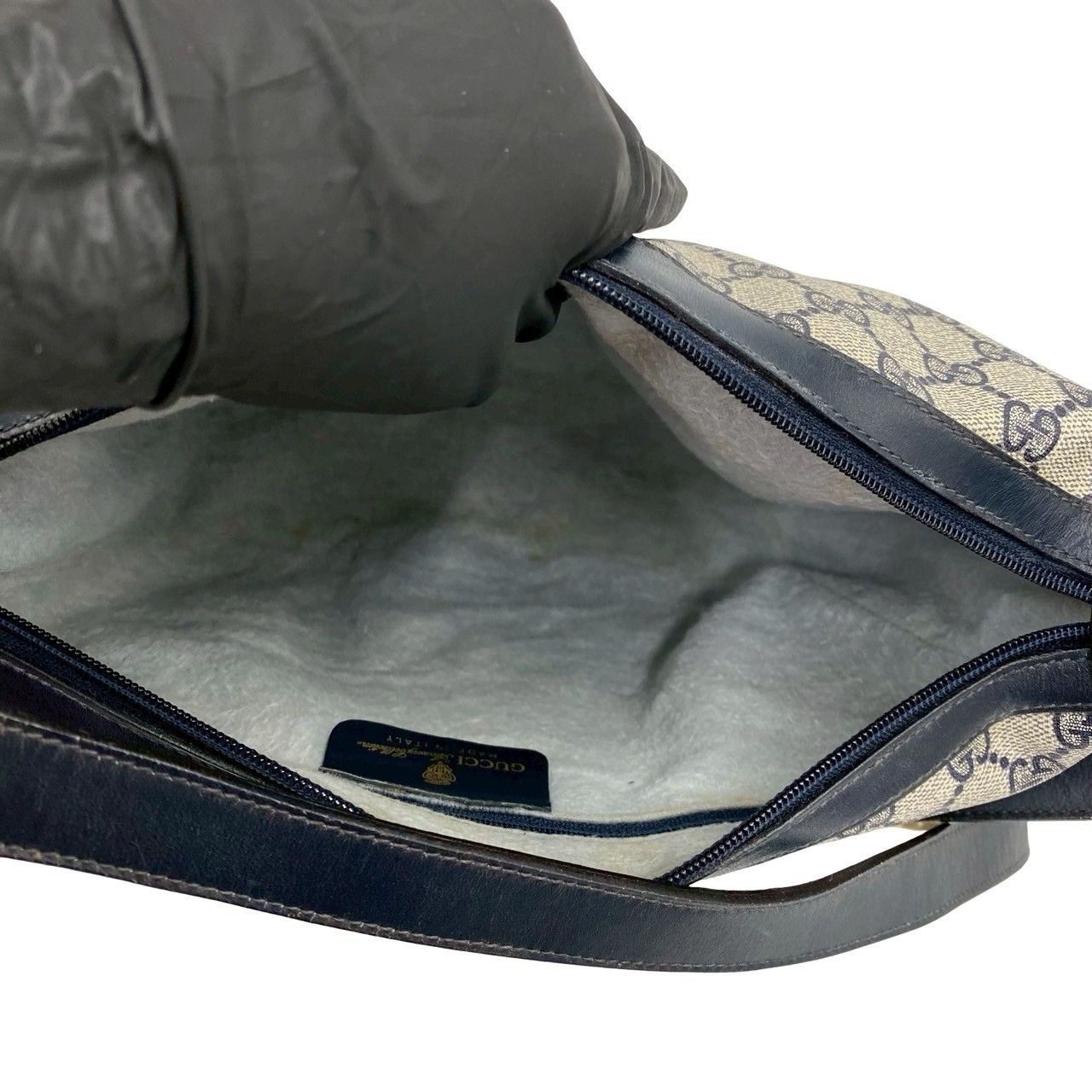 Gucci Vintage Sherry Line GG Logo Pattern Leather Shoulder Bag Navy — view 9