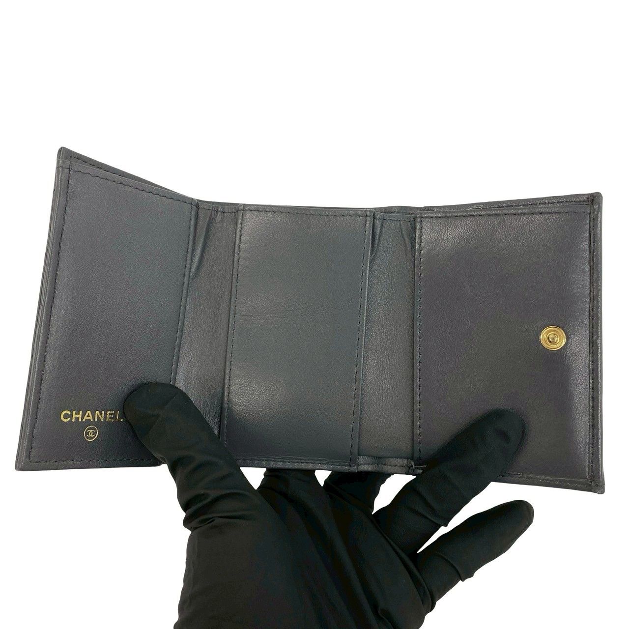 Chanel 19 CC Logo Lambskin Leather Trifold Wallet Mini Gray — view 7