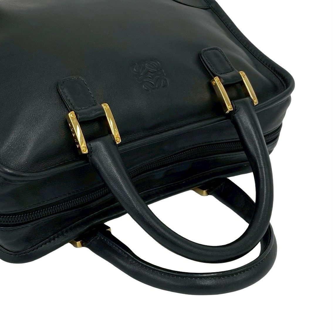 Loewe Vintage Amazona 28 Anagram Logo Leather Mini Boston Bag Black — view 4