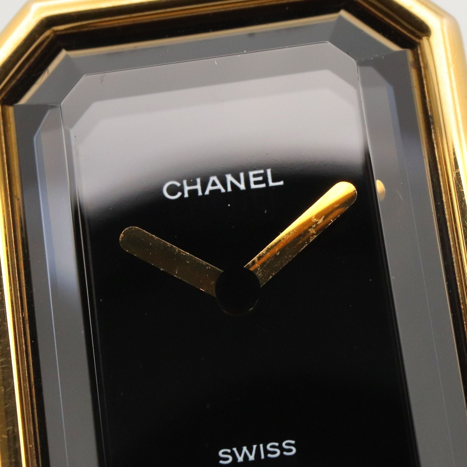 Chanel Watch Premiere M Black Leather — view 8