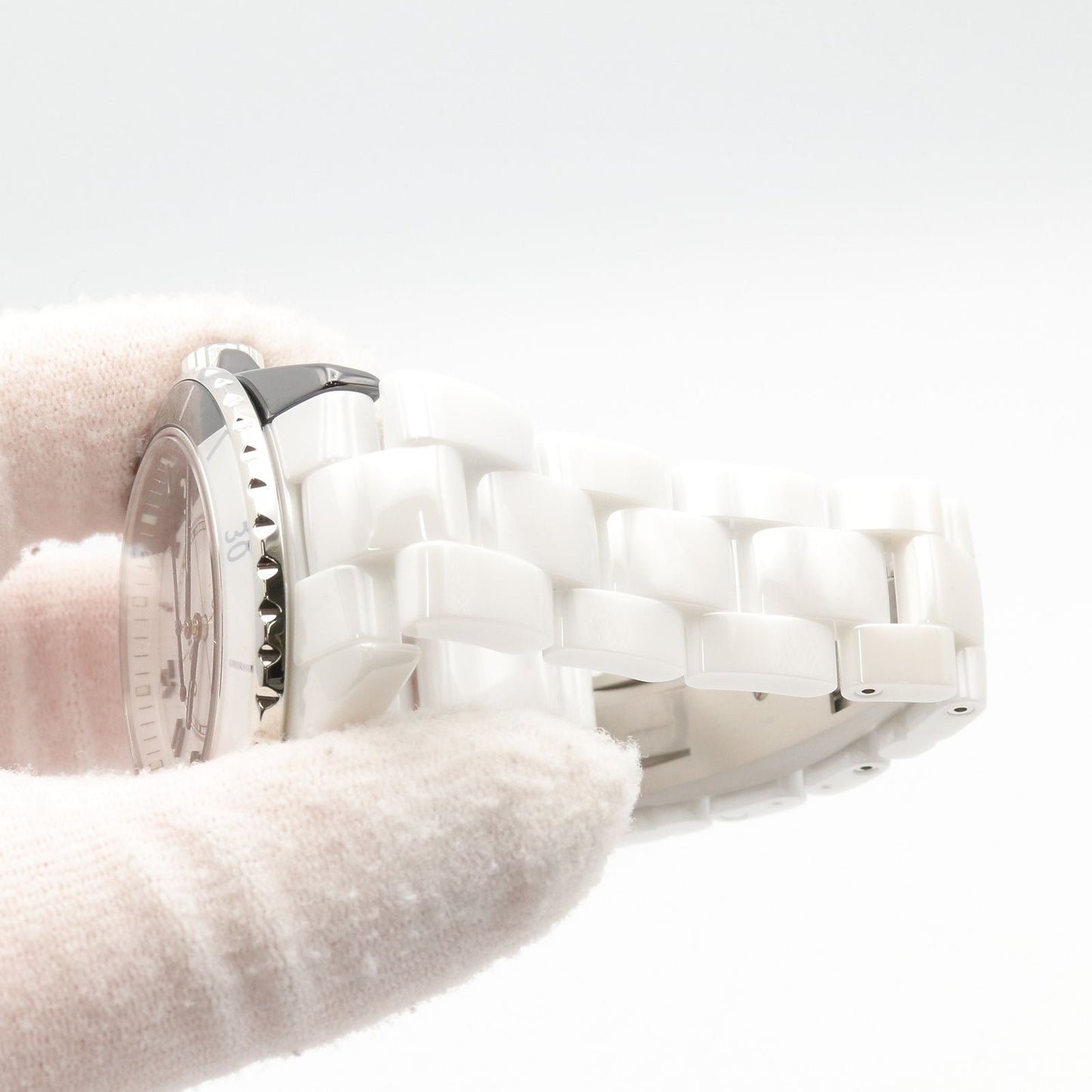 Chanel Watch Paradox White Black Ceramic — view 7