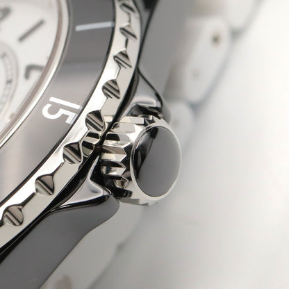 Chanel Watch Paradox White Black Ceramic — view 5