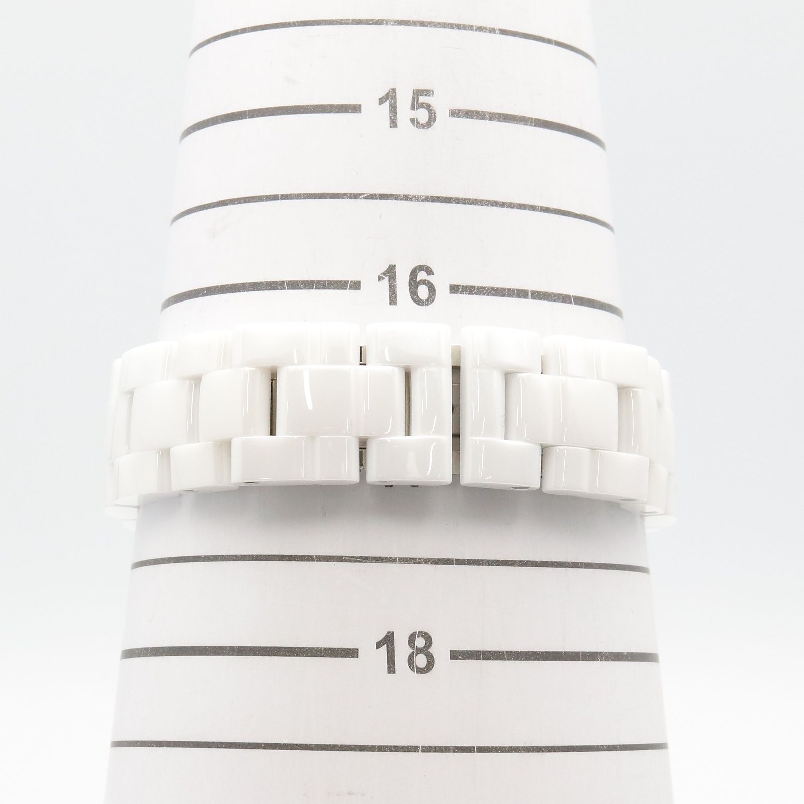 Chanel Watch Paradox White Black Ceramic — view 6