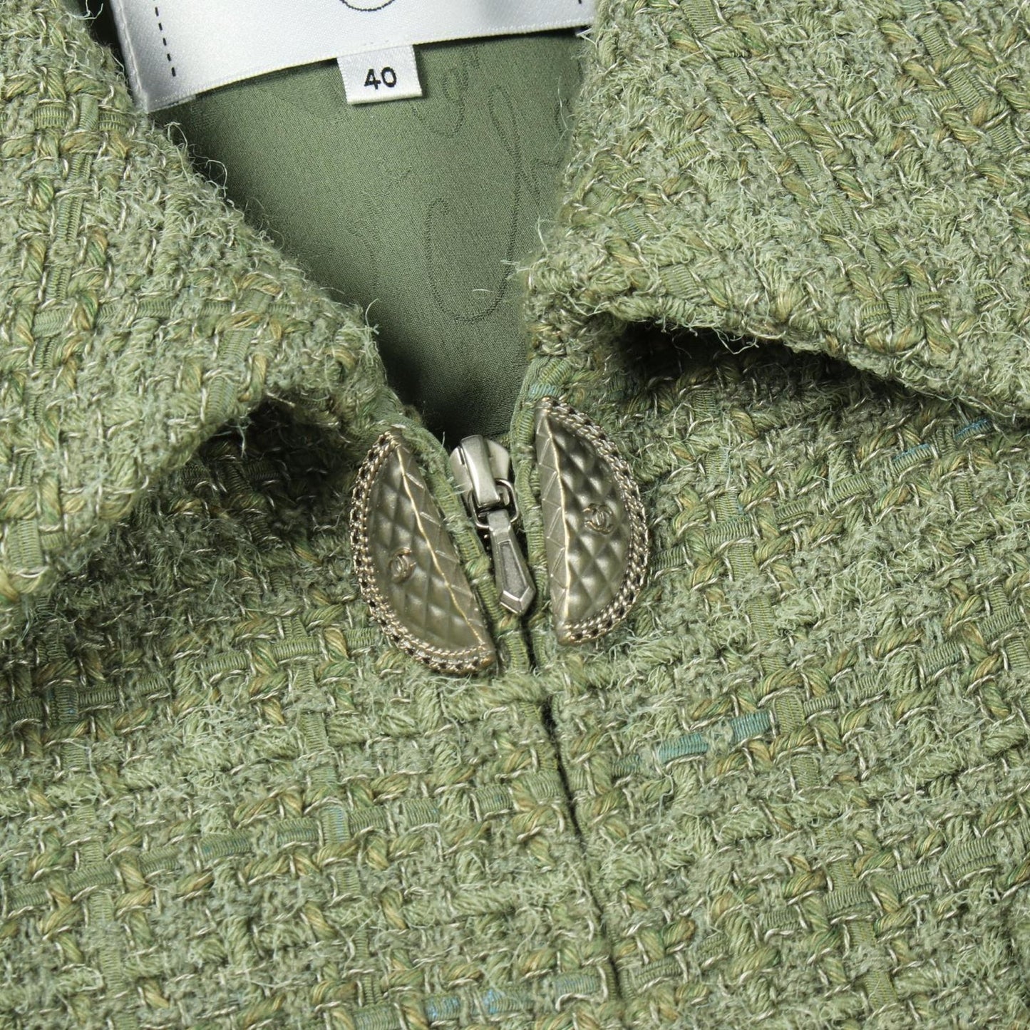 Chanel CC Logo Button Tweed Green Wool Fabric Jacket — view 9
