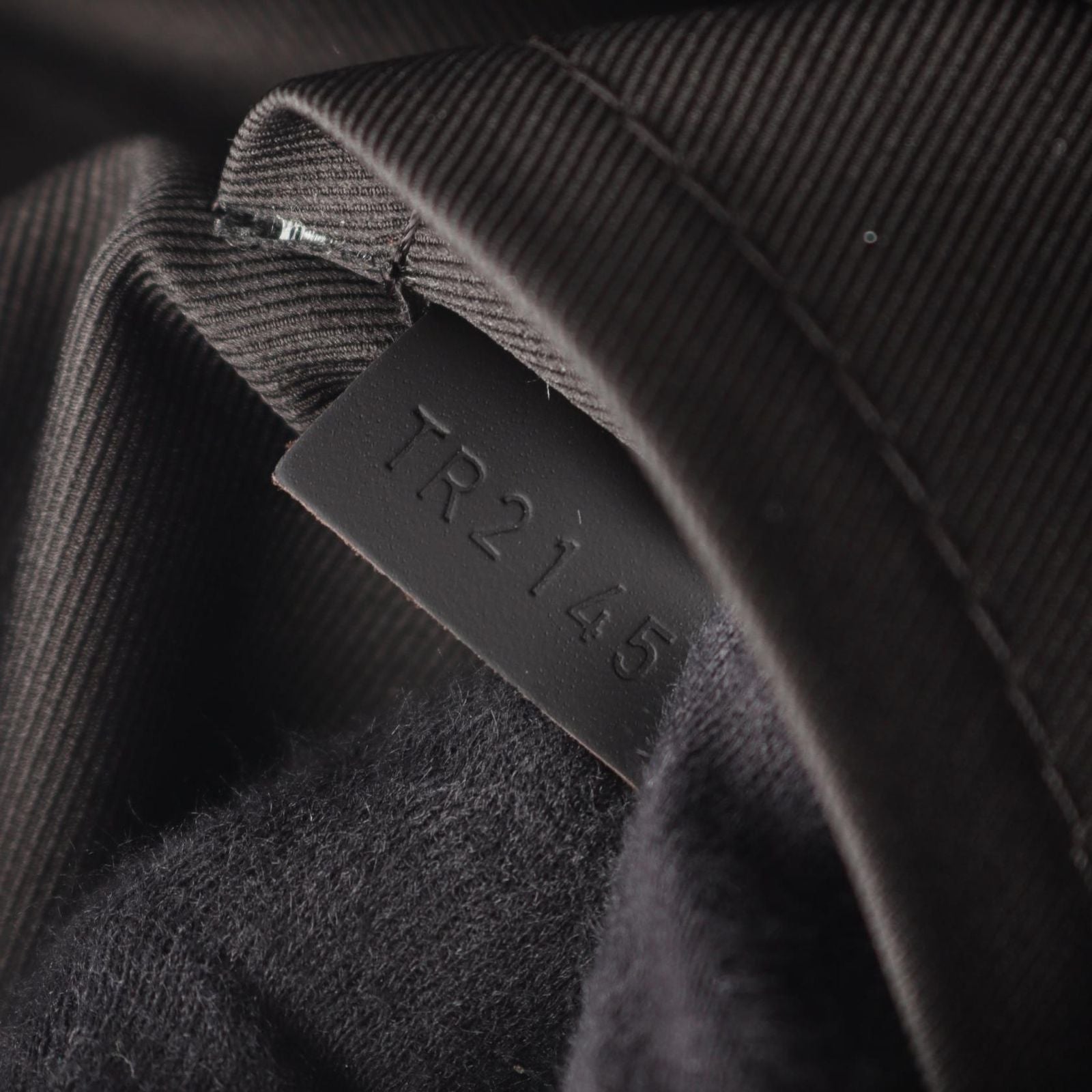 Louis Vuitton Shoulder Bag Jake Messenger Canvas Leather — view 5