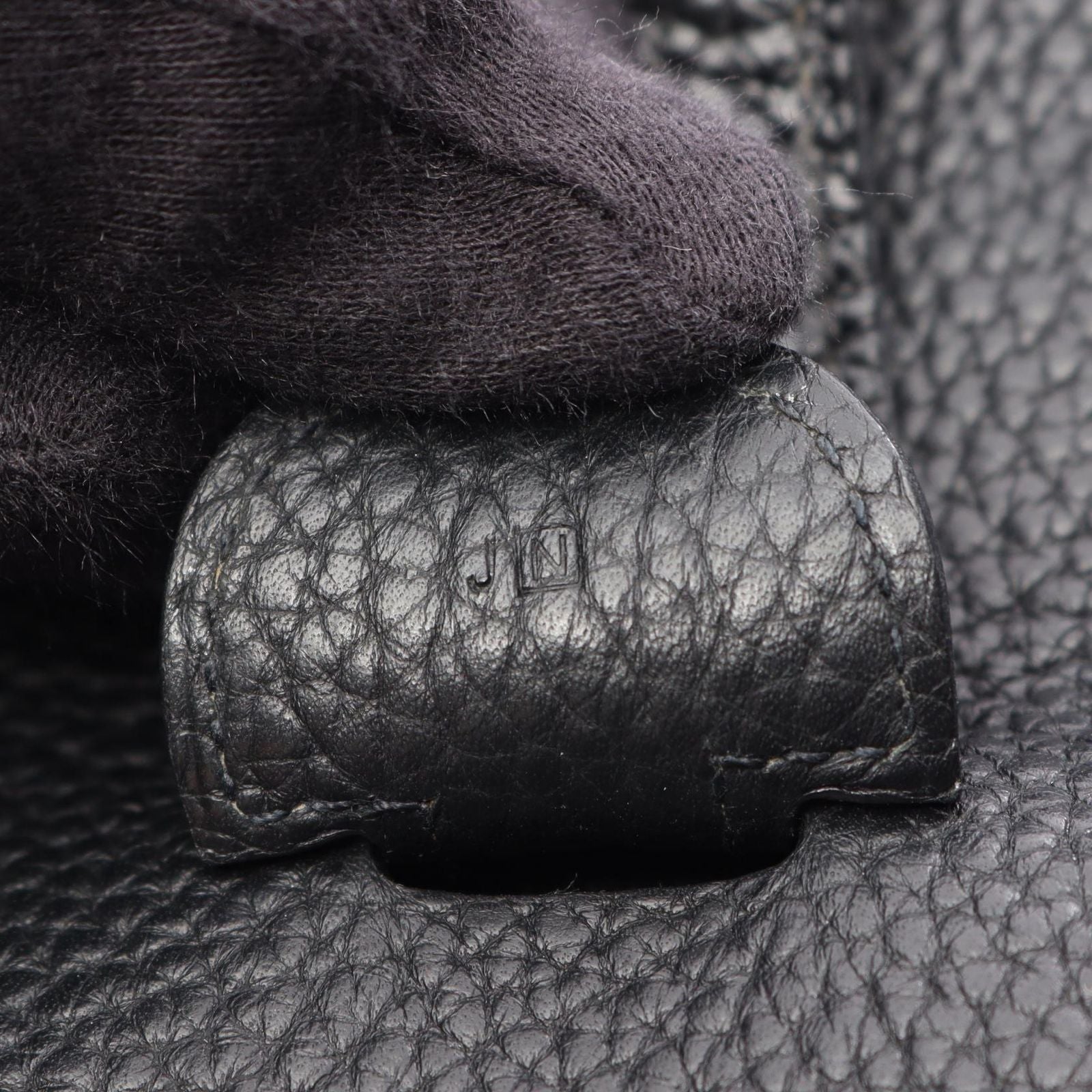 Hermes Shoulder Bag Evelyne 3 Trois GM Black Leather — view 5