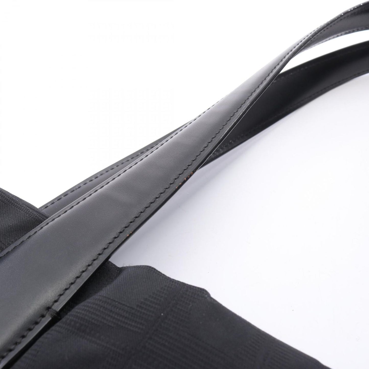 Chanel Tote New Travel Line Black Leather — view 7